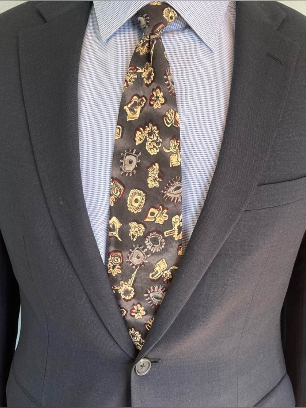 Henri Christian Men's Dark Gray Tie with Yellow Floral Medallions